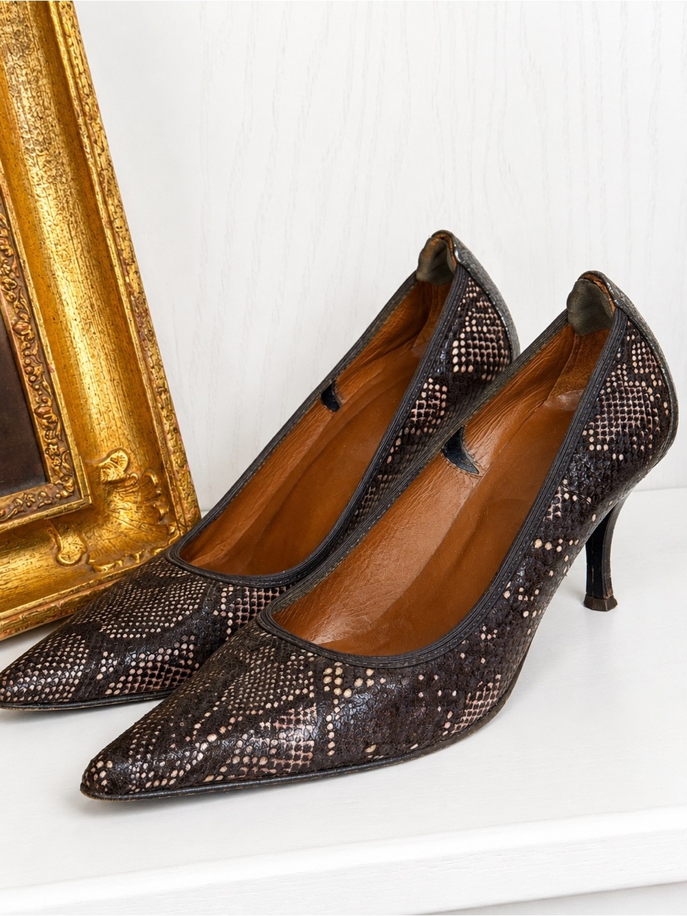Vintage Donald J. Pliner Italy Snakeskin Print Leather Kitten Heel Pumps Size 7M